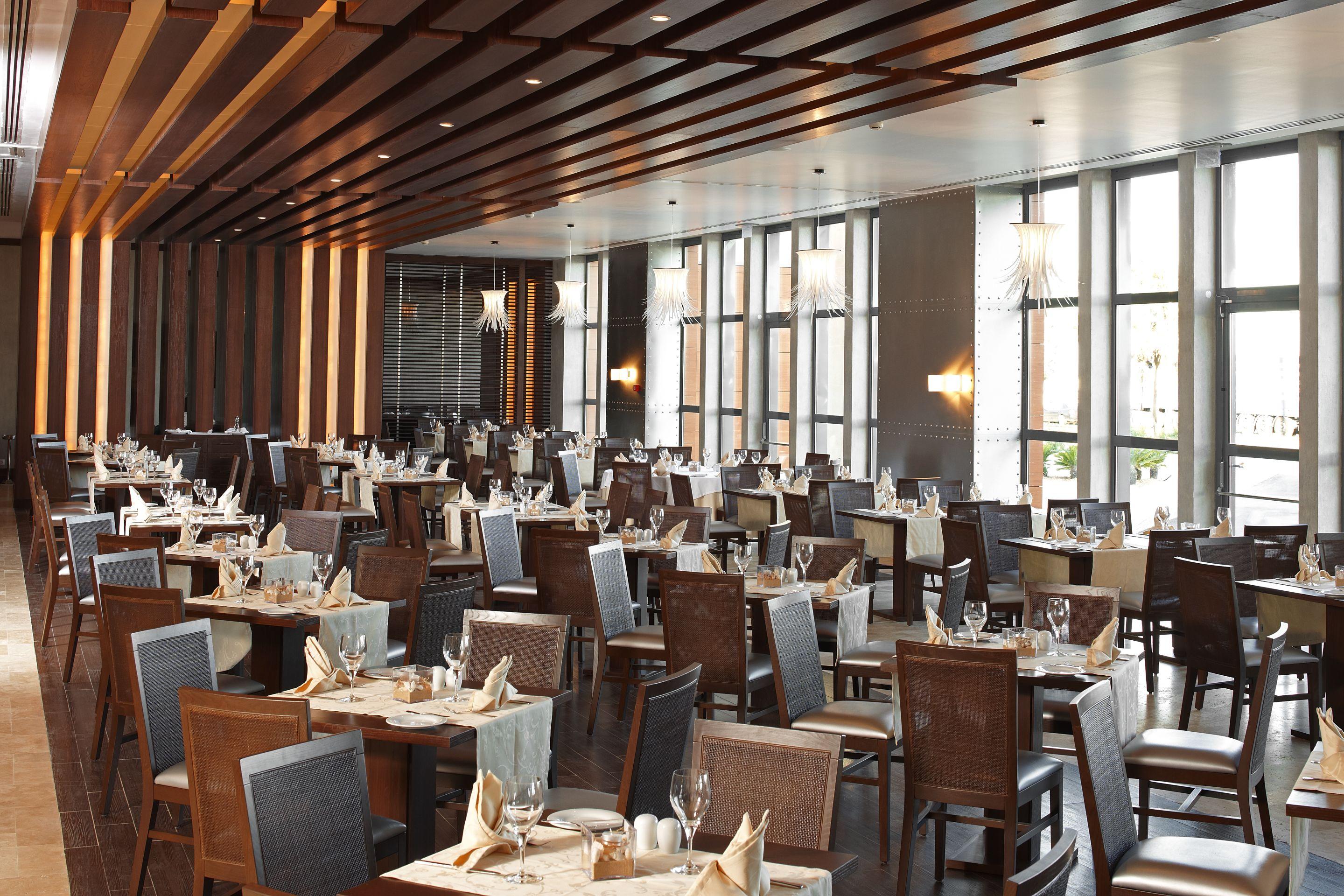 Real Marina Hotel & Spa Olhão Екстериор снимка The restaurant