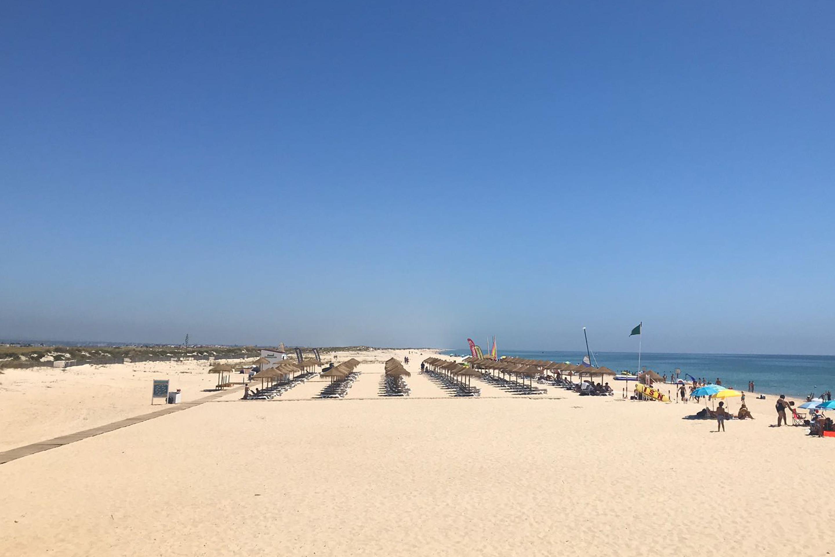 Real Marina Hotel & Spa Olhão Екстериор снимка The beach of the resort